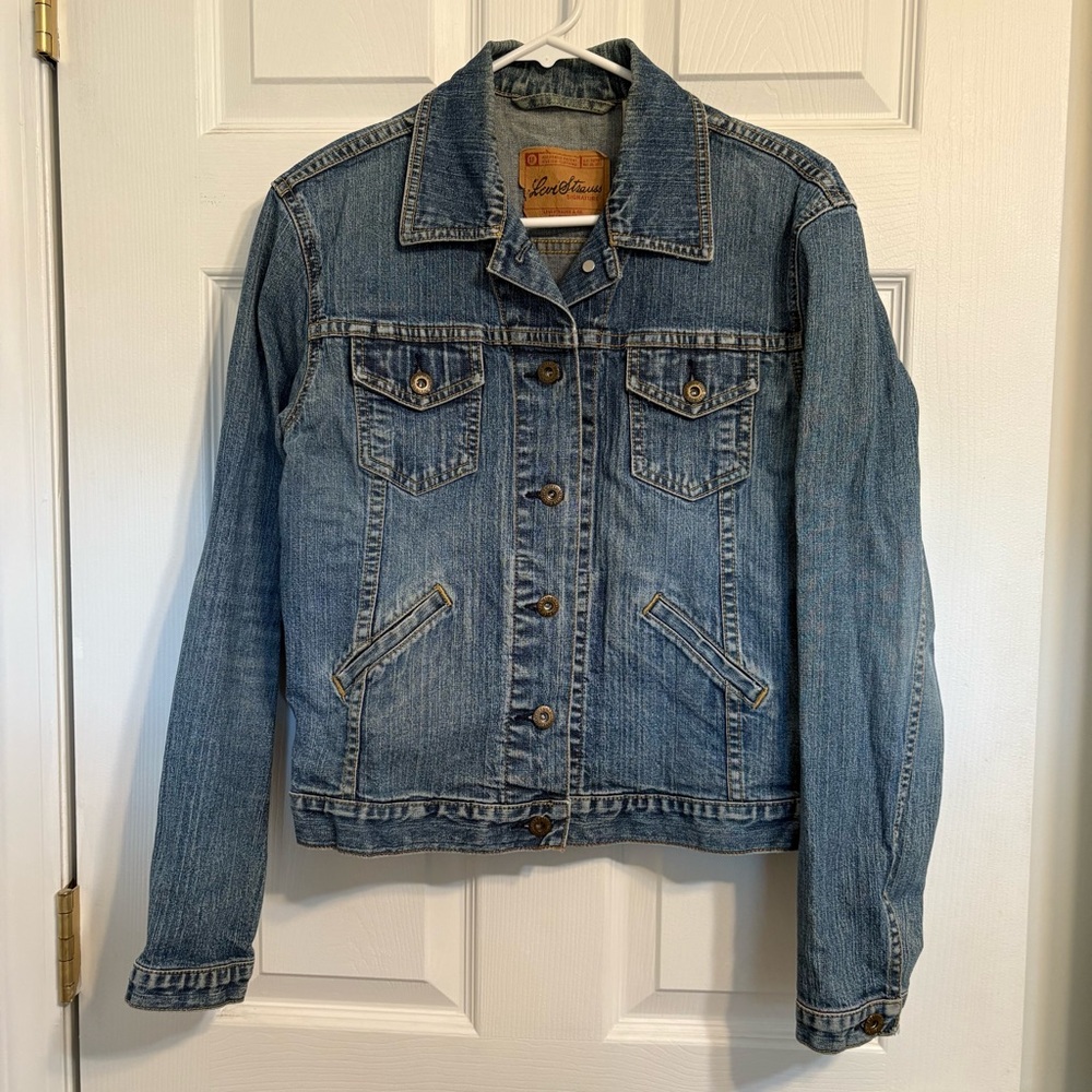 Levi's Blue Jean Denim Jacket Classic Traditional Americana Size Small